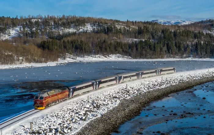 TRENGER LOK: Norske tog har ikke klart å få tak i flere lokomotiv til SJ Norge. (Foto: SJ Norge)