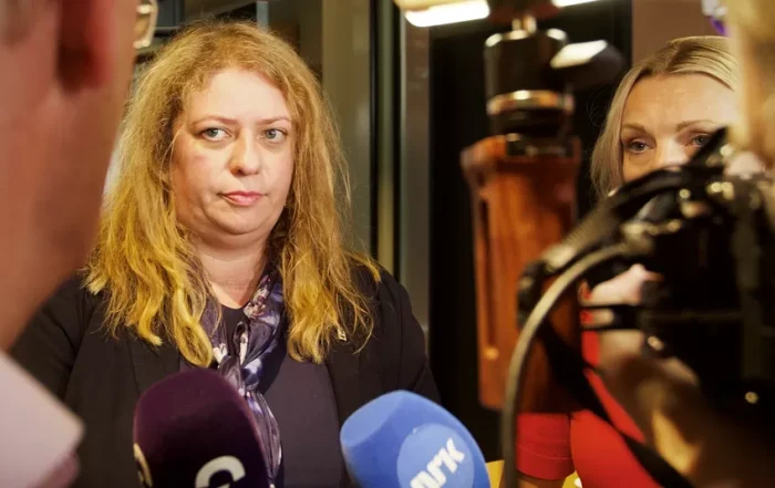 Leder av LO Stat, Elisabeth Steen Onshus, kunne fortelle at de også ble enige med staten, men at det satt langt inne. Foto: Ole Palmstrøm