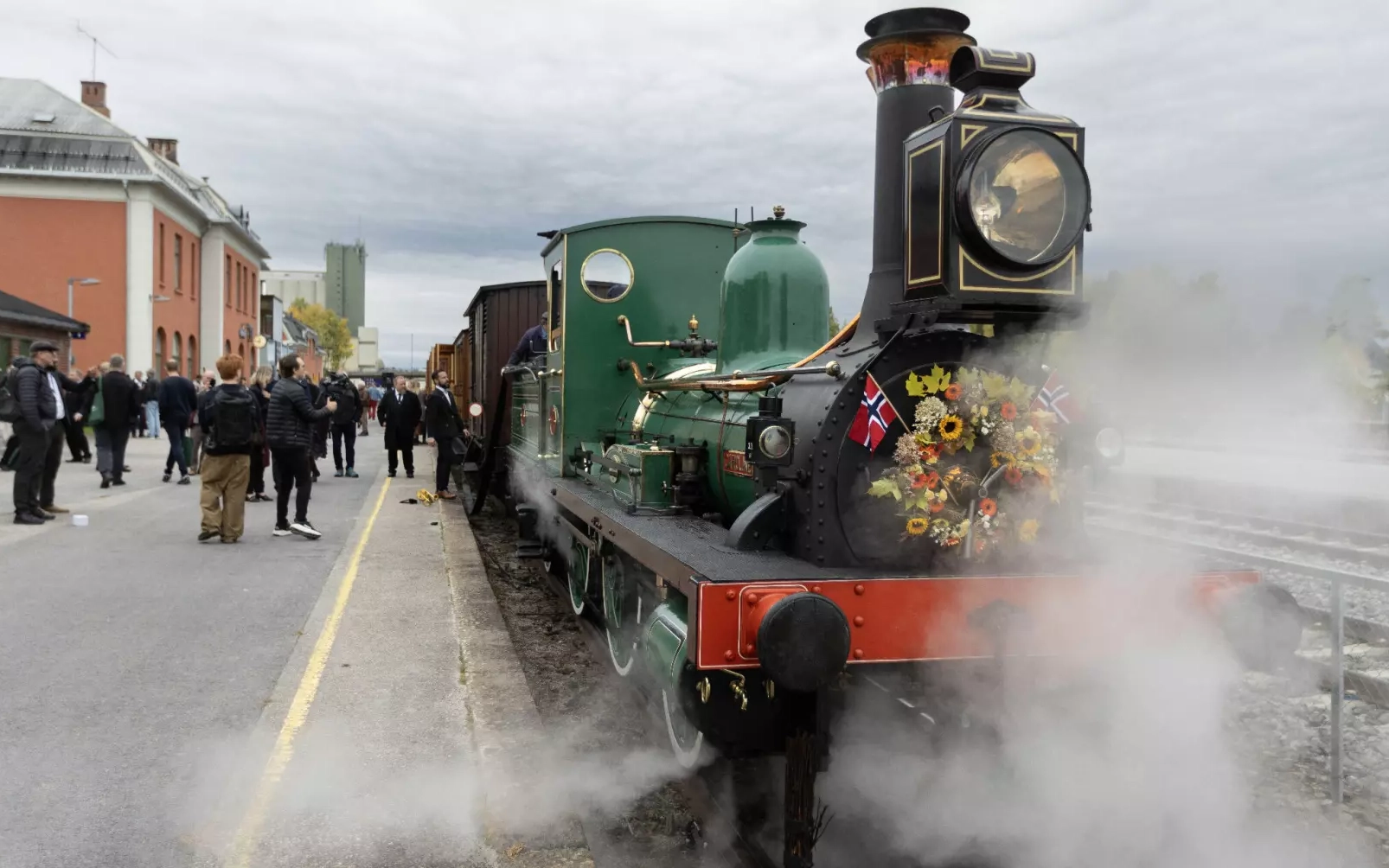 Damplokomotivet Caroline er ett av verdens eldste og kjørbare veterantog. Nå kan det ha tatt sin siste tur til Elverum stasjon. FOTO: Morten Hansen